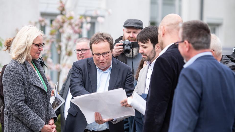 Minister Krischer im Gespräch