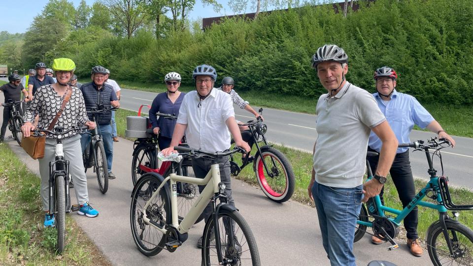 Minister Krischer eröffnet Bürgerradweg Horn-Bad Meinberg